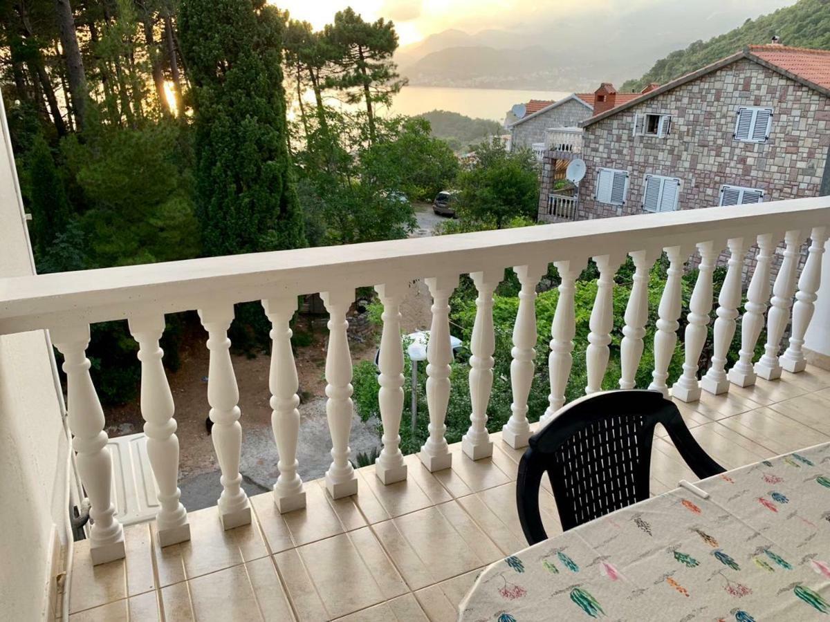 Apartman Drago Sveti Stefan Apartment Budva Bagian luar foto